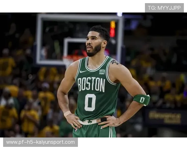 塔图姆急停跳投命中